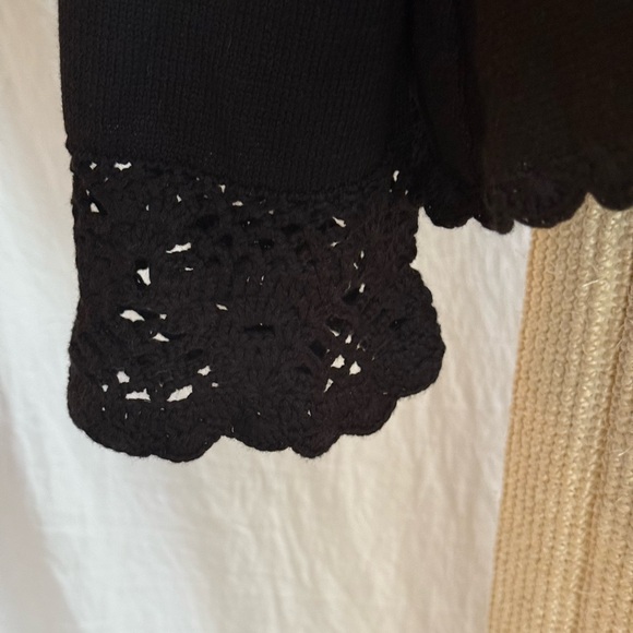 Sunset Rd black cotton knit sweater - Picture 3 of 9